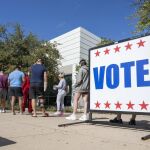 AMP.- EEUU.- Trump y Harris hacen válidos los respectivos pronósticos en sus feudos de Florida y Massachusetts