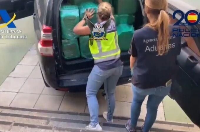 IInterceptado en Algeciras un alijo de 13 toneladas de cocaína, el mayor en la historia del narcotráfico en España