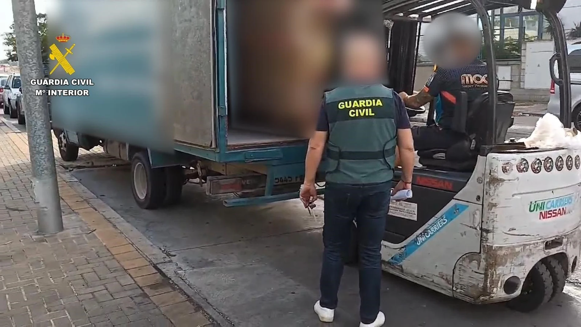 Operación de la Guardia Civil en Sevilla contra la compra-venta fraudulenta de electrodomésticos.REMITIDA / HANDOUT por Guardia CivilFotografía remitida a medios de comunicación exclusivamente para ilustrar la noticia a la que hace referencia la imagen, y citando la procedencia de la imagen en la firma06/11/2024