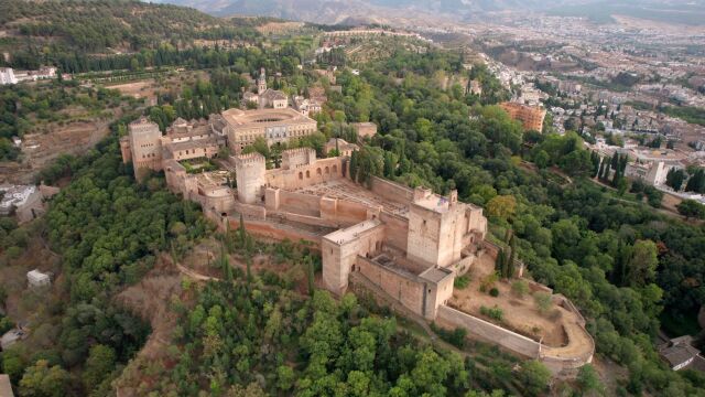 RTVE presenta la historia oculta de la Alhambra en un nuevo documental