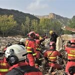 Militares de la UME en tareas de búsqueda en la zona afectada