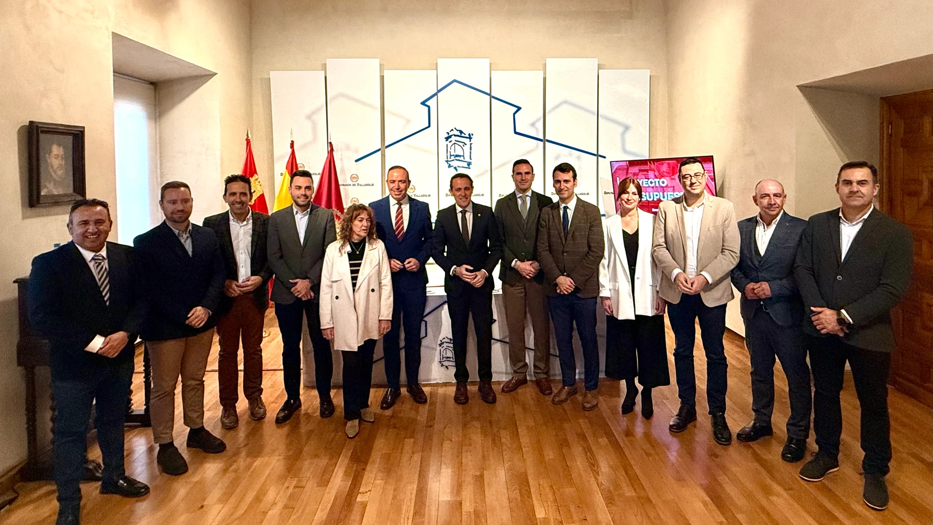 Conrado Íscar junto con su equipo de Gobierno