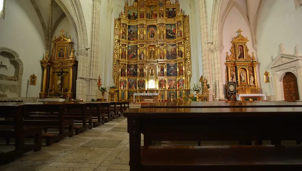 Interior de la Iglesia Parroquial de Santa María Magdalena en Mondéjar (Guadalajara)