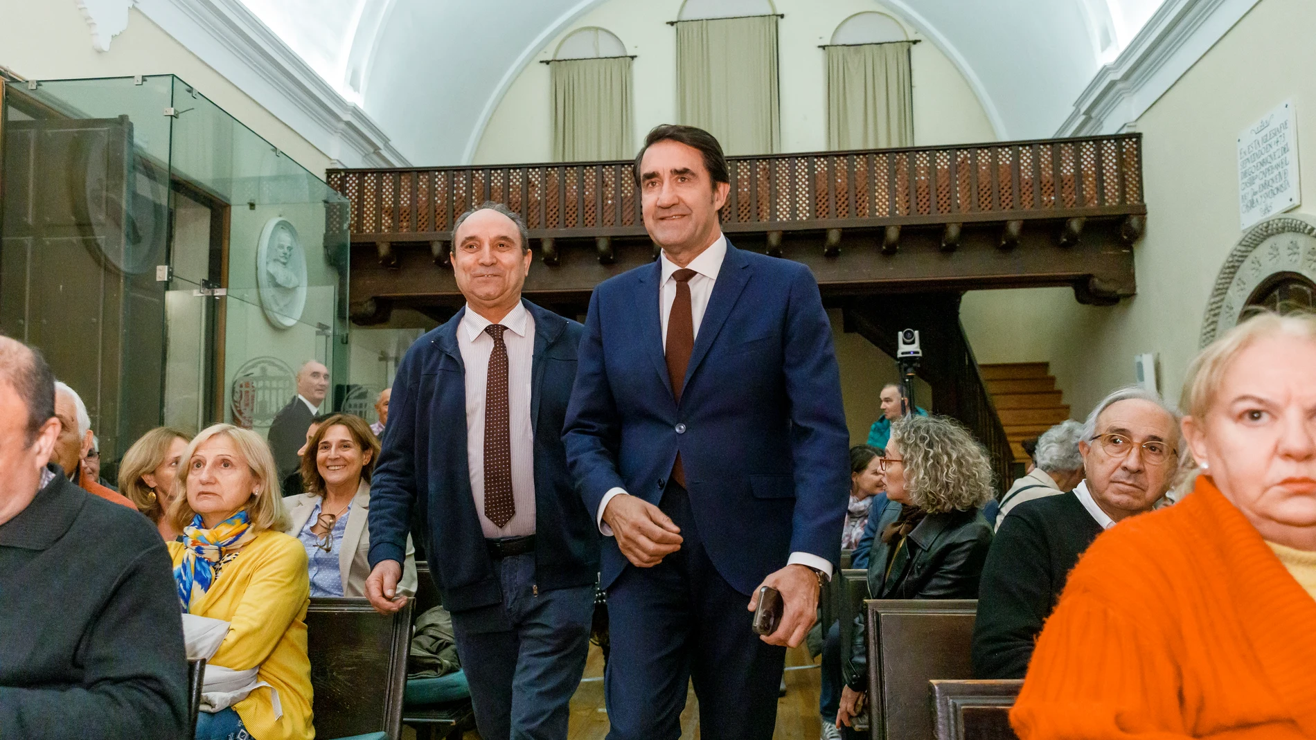 Suárez -Quiñones reivindica la relevancia de los veterinarios en el cuidado de la fauna silvestre