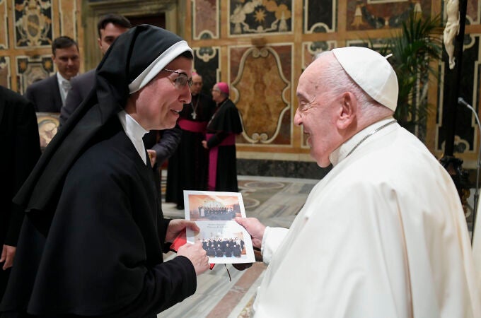 El Papa recibe a las Agustinas de Talavera de la Reina y les pide ocuparse de los demás