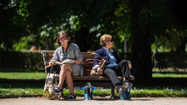 Los pensionistas con mayor jubilación viven más años