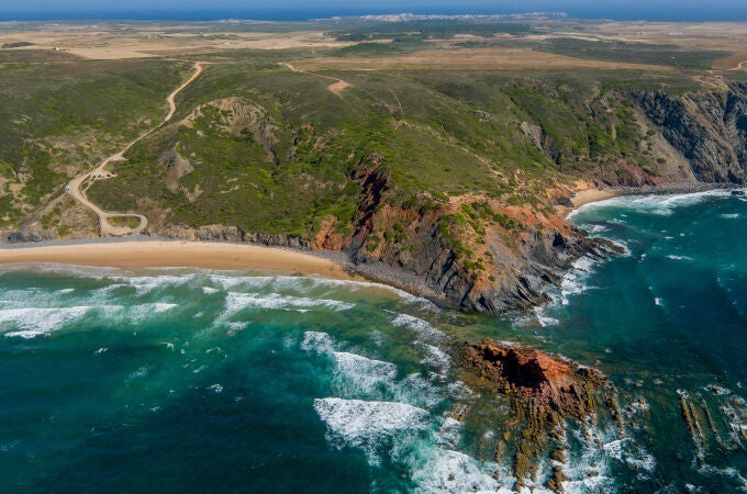 Algarve atrae con sus encantos y secretos a los turistas españoles durante todo el año