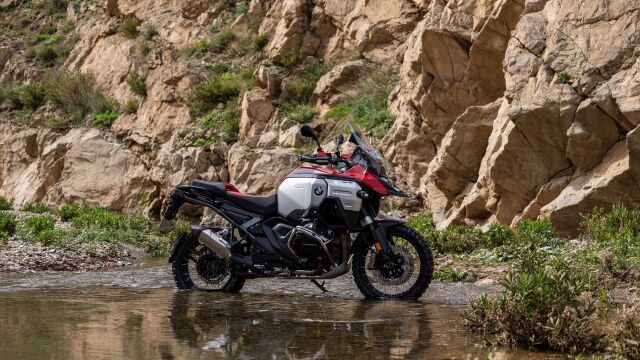 BMW R1300 GS: evolución, tecnología y emoción