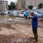 La UME sitúa en Paiporta, Chiva, Catarroja y Massanassa la situación más crítica por dana