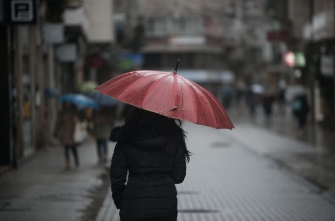 Durante este jueves, un frente frío atravesará Galicia intensificando las lluvias. 