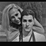 Rosa Benito y su hijo pequeño, Amador Mohedano Jr.
