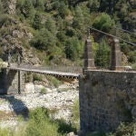 El último puente colgante del siglo XIX se encuentra en los Pirineos aragoneses