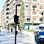 Cámara que controla el acceso a una Zona de Bajas Emisiones en Granada