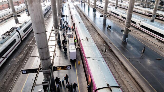 MADRID.-Renfe reanuda a partir del jueves el AVE Madrid-Valencia y pone a la venta ya los billetes