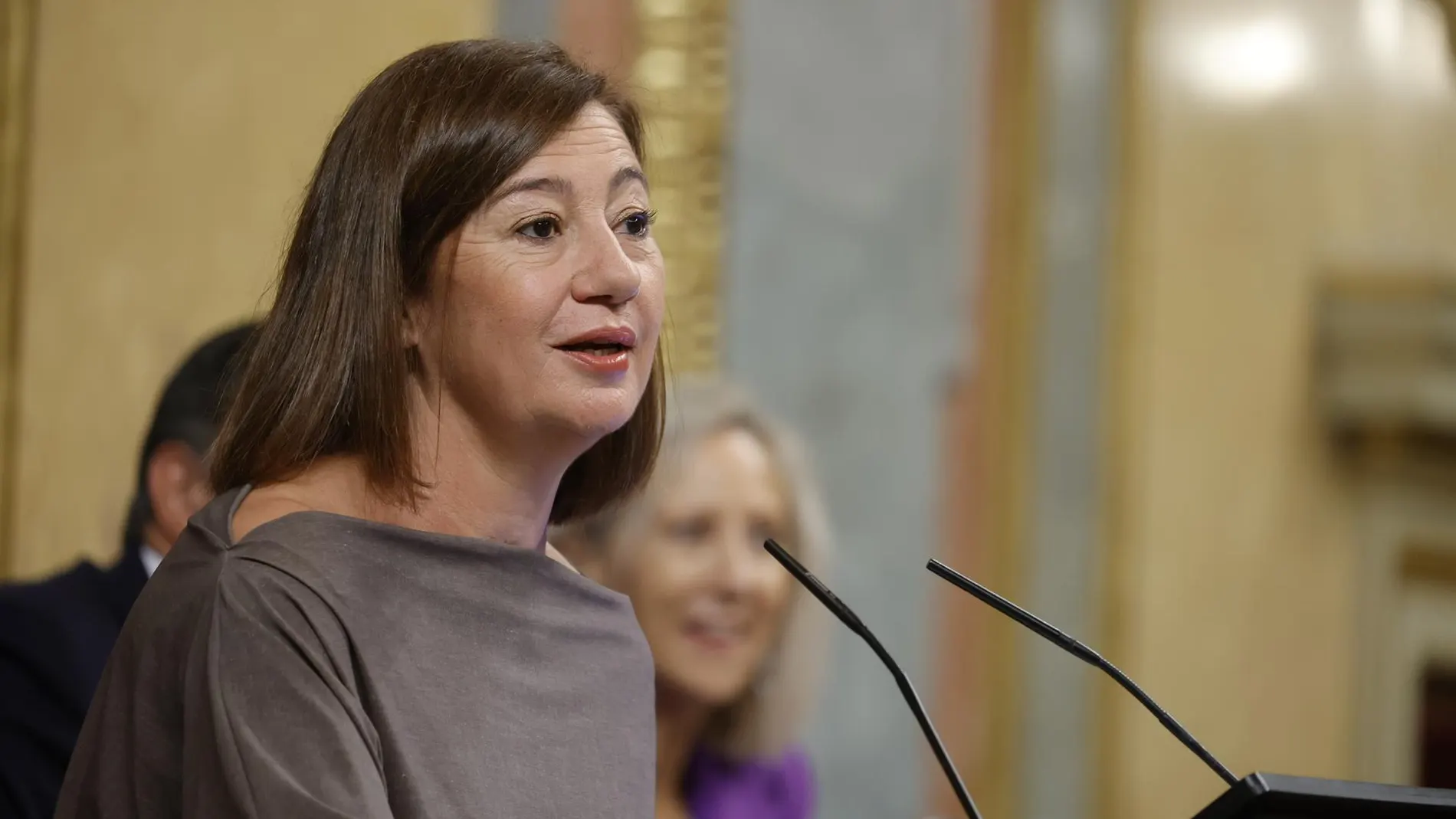 Armengol asegura que le "repugna" la corrupción pero se niega a hablar de su reunión con Aldama