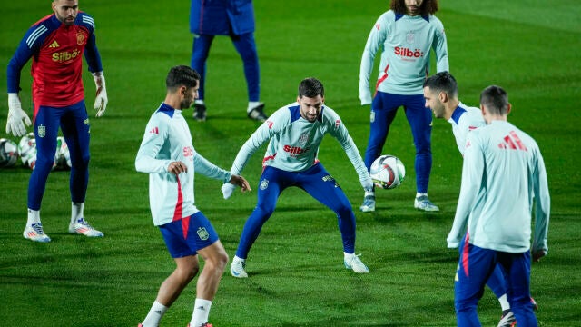 ENTRENAMIENTO SELECCIÓN ESPAÑOLA DE FÚTBOL