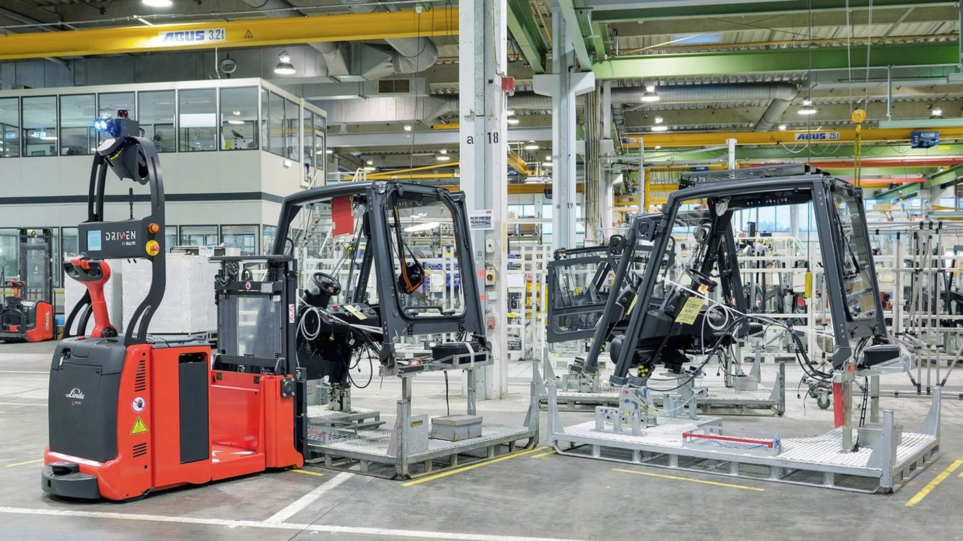 Eficiencia, seguridad y sostenibilidad en el flujo de materiales en intralogística