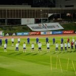 Fútbol/Selección.- La selección entrena sin Morata ni Pau Torres y con recuerdo a las víctimas de la DANA