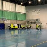 Punto de atención a los afectados por las lluvias en el polideportivo municipal de Álora