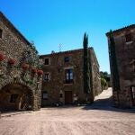 Monells, un pueblo del Baix Empordà