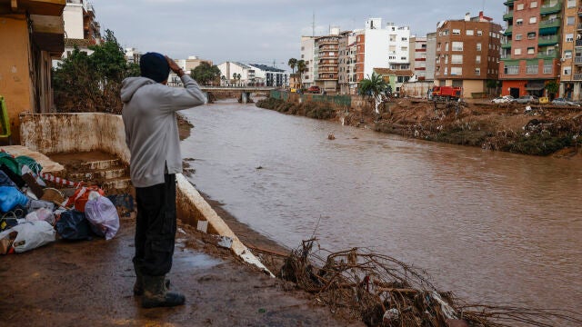 AEMET pasa de rojo a naranja el aviso que afecta a las zonas mas afectadas por la DANA de hace 16 días