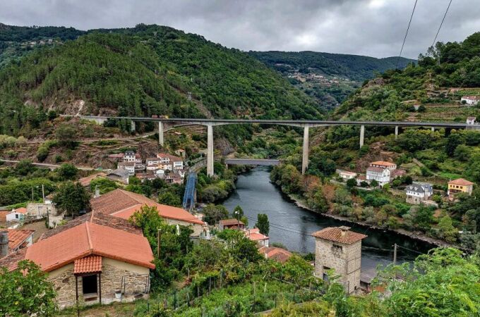 Así es el pueblo más extraño de España: pertenece a dos provincias y tiene cuatro ayuntamientos