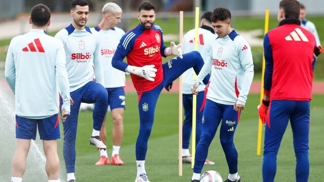 Training Session - Spanish National Soccer Team