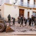 Continúan los trabajos de limpieza en Algemesí