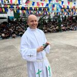 El sacerdote Álvaro Ramos vive en Honduras