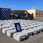 AV.- Interceptan un pesquero con más de 4.000 kilos de cocaína a unas 500 millas al oeste de Canarias