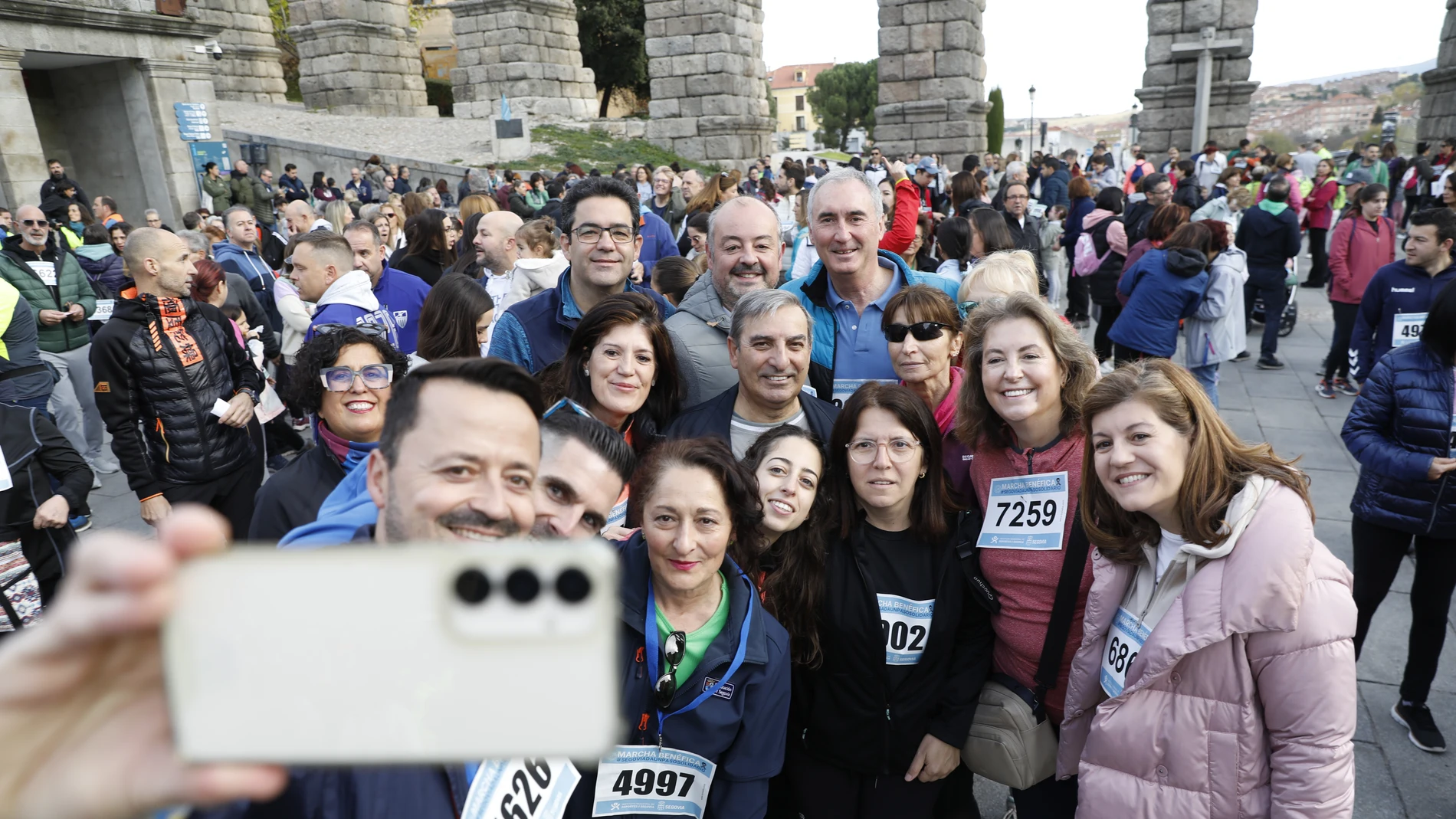 José Mazarías y Sanz Merino participan en la marcha solidaria