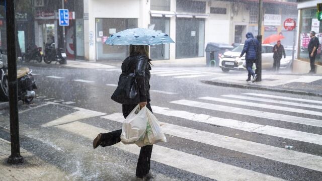  La semana empieza con lluvias en Canarias que llegarán a la Península el miércoles