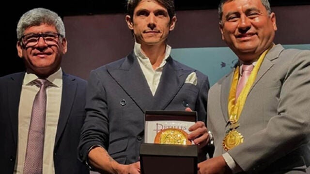 Sebastián Castella gana su cuarto "Escapulario de Oro" en Lima