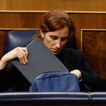 La ministra de Sanidad, Mónica García, durante el último pleno del Congreso de los Diputados.