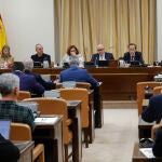 La Comisión de Hacienda del Congreso debate el nuevo paquete fiscal del Gobiernos para intentar encajar las propuestas de los grupos parlamentarios que apoyan al Ejecutivo