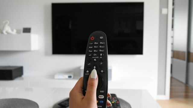 Ver la televisión