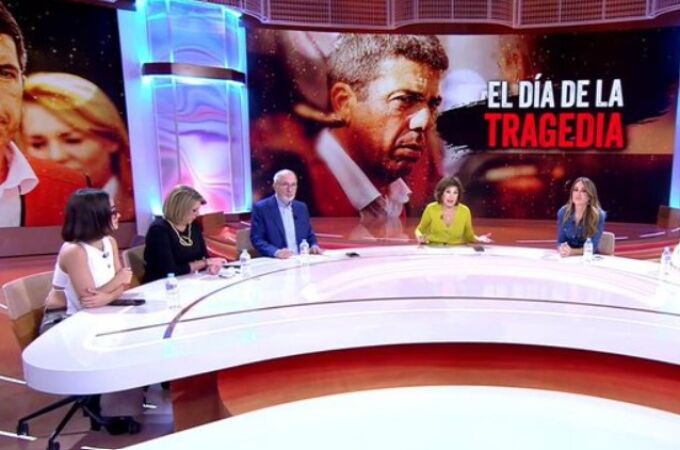 Ana Rosa Quintana y Susana Díaz disputan en directo: "Mejor que se calle"