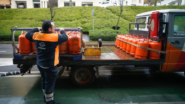 Economía.- La bombona de butano se encarece un 4,27% desde este martes, hasta los 16,61 euros