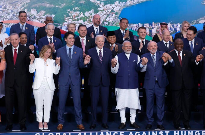 Los líderes del G20 vuelven a tomarse la foto de familia pero ahora con Biden y sin Milei