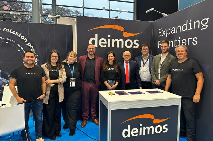 Equipo de la compañía tecnología española Deimos