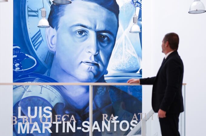 Homenaje a Martín-Santos en la biblioteca que lleva su nombre en Villa de Vallecas