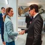 Salvador Illa con Roberta Metsola