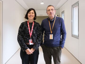 La doctora Carlota Castro y el doctor Antonio Agudo, investigadores de este trabajo