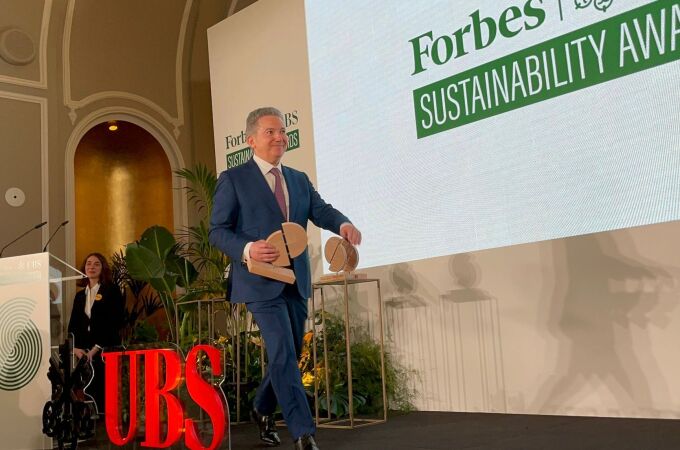 Pedro Palomo recoge el galardón FORBES-UBS SUSTAINABILITY