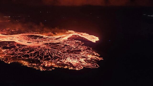 Islandia.- Una erupción volcánica en Islandia obliga a evacuar de nuevo la localidad de Grindavik