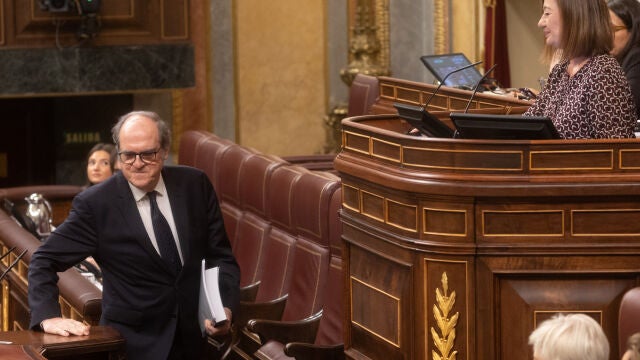 Ángel Gabilondo presenta en el Pleno del Congreso el informe de abusos en la Iglesia