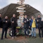 Conrado Íscar visita las instalaciones del "Pingüinos Arena" junto a Víctor Alonso y otros diputados