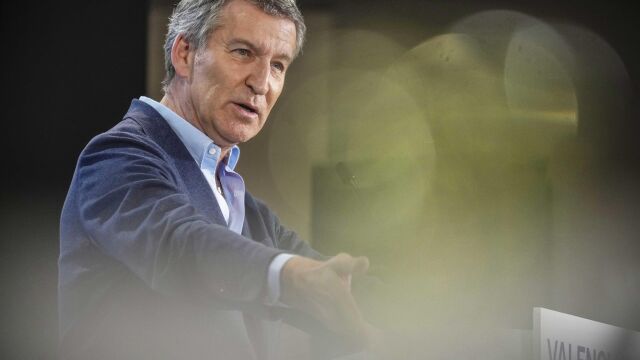 Economía.- Feijóo reta a Sánchez a rebajar al 4% el IVA de la vivienda y ve una "burbuja desinmobiliaria"