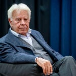 Felipe González imparte la lección magistral 'Los Gobiernos de Felipe González Márquez (1982-1996)’