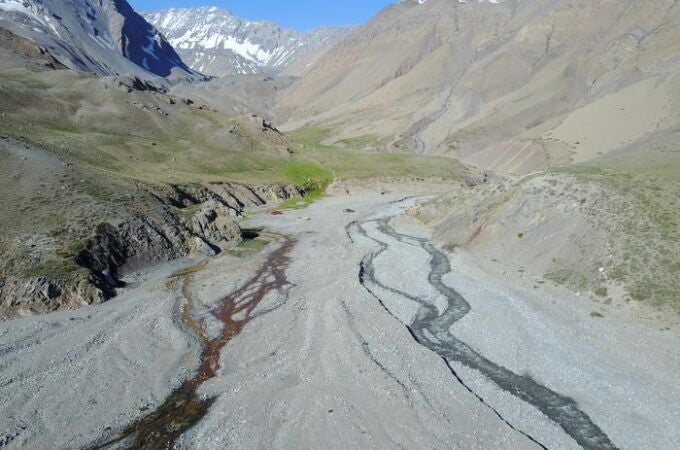 Paisaje de Chile, en el río Yeso. Las sequías afectaron al 80% del país